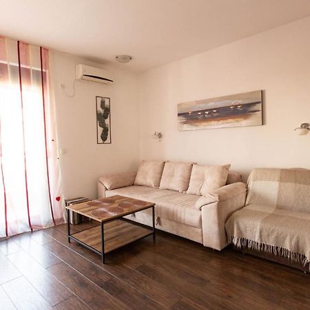 Apartment Lora Budva Luaran gambar