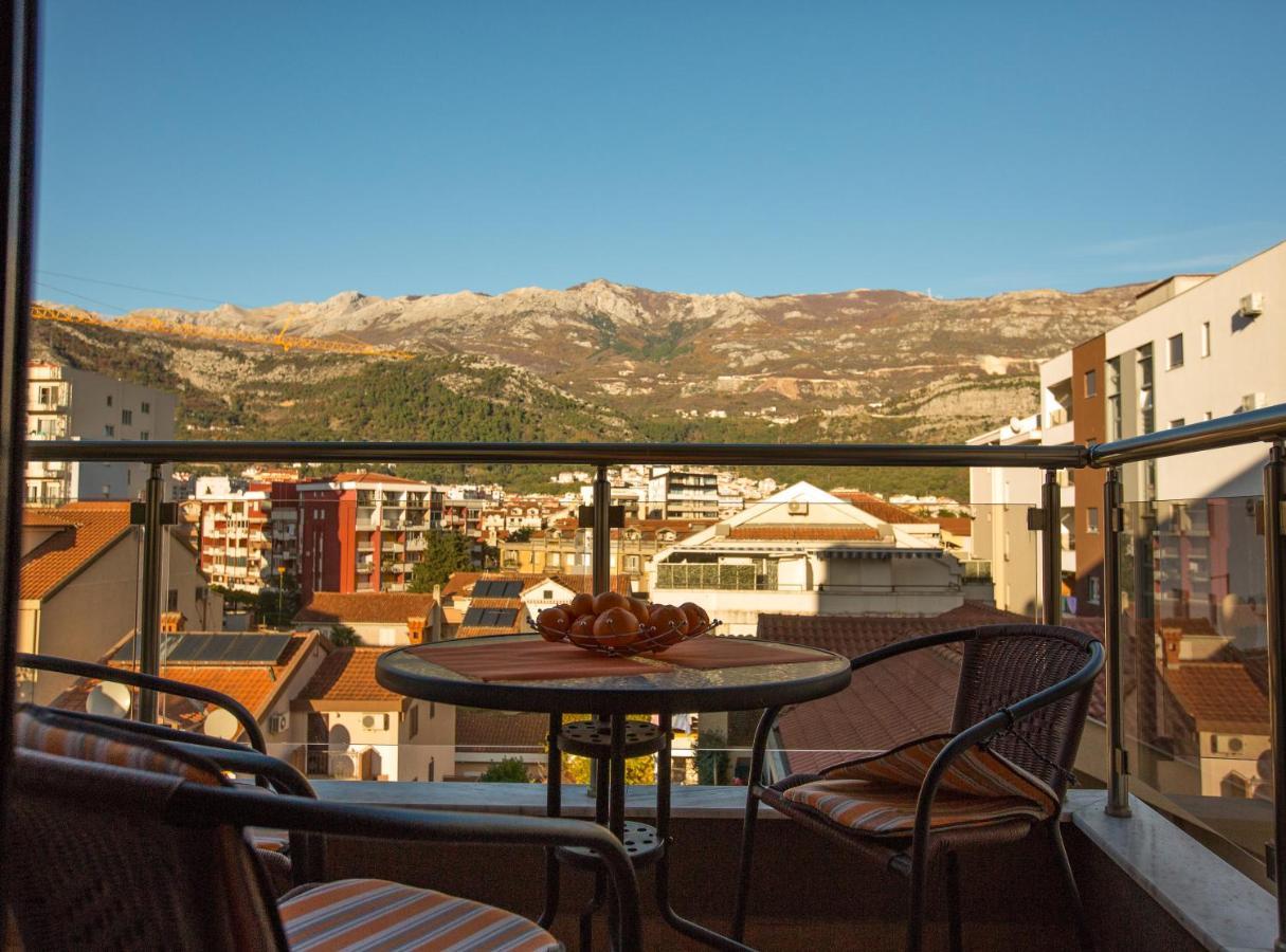 Apartment Lora Budva Luaran gambar