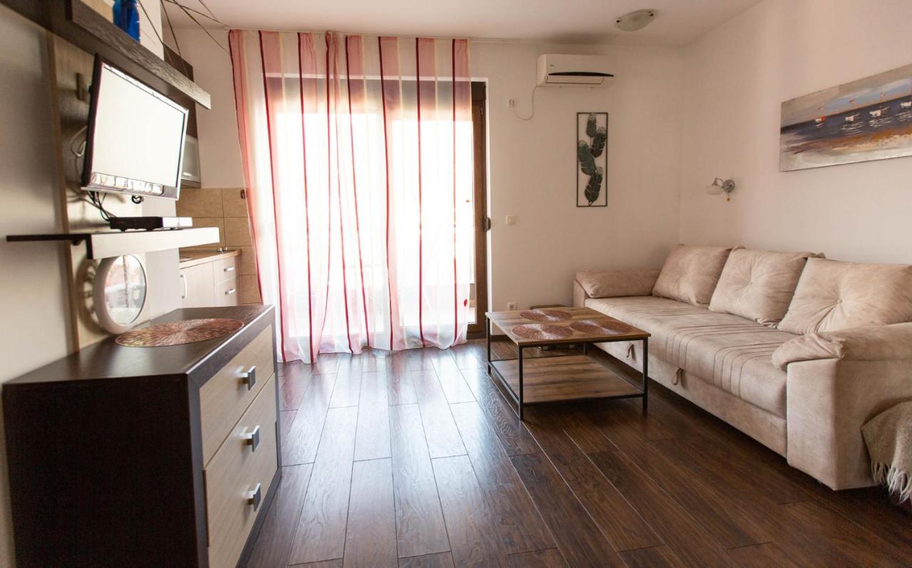 Apartment Lora Budva Luaran gambar