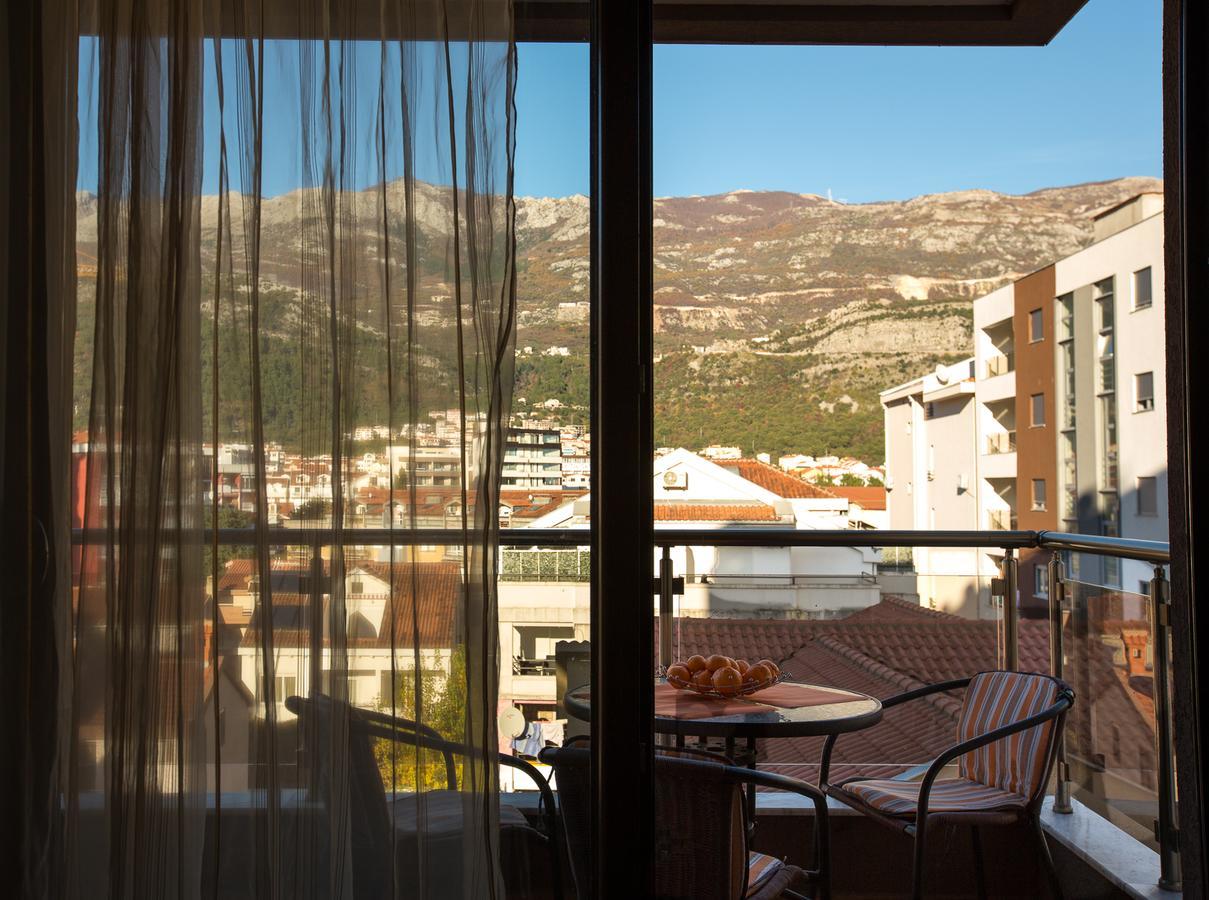 Apartment Lora Budva Luaran gambar